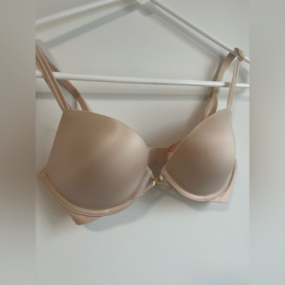 Victoria’s Secret Very Sexy Bombshell Smooth Push-Up Bra - Praline (Nude) - Picture 5 of 7